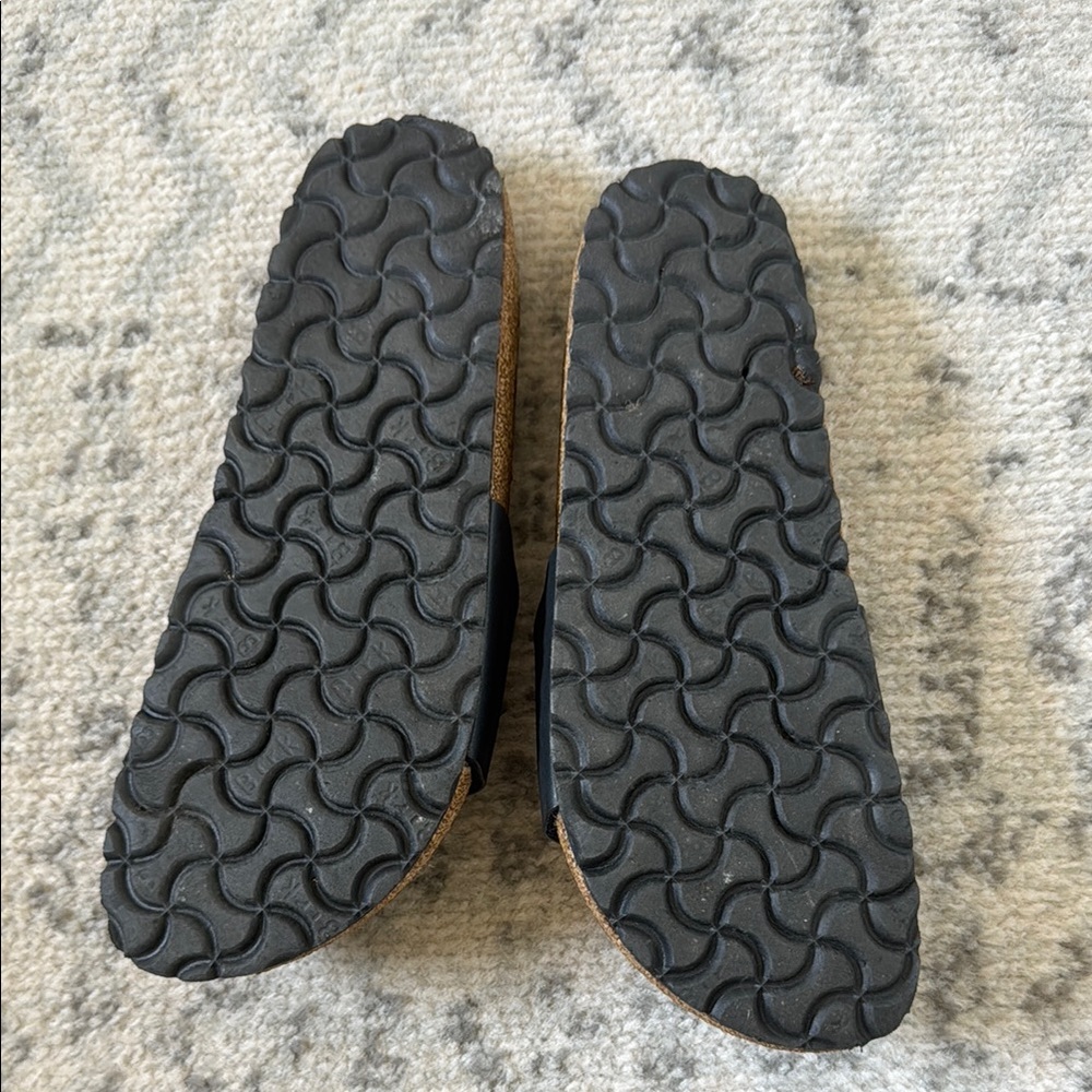 Birkenstock Madrid Black Sandals - Picture 4 of 4